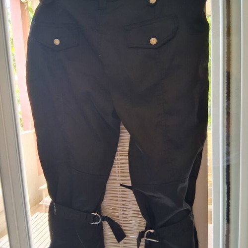 Ysatis Vintage Y2K Black Cargo Capri Pants like new, size L