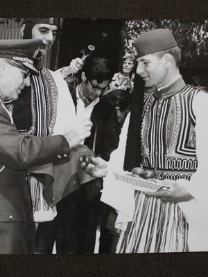 1971 Easter Photo Royal Guard like new, size 24x18 cm