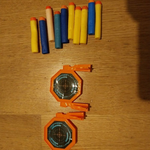 Toy guns used, in very good condition