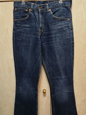 Levi's blue flared jeans like new W29 L32