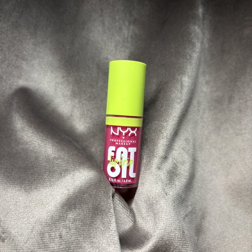 Nyx Fat Oil Lip Oil with High Pigment