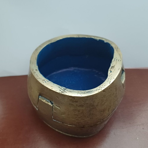 Metal box used, bronze press paperweight