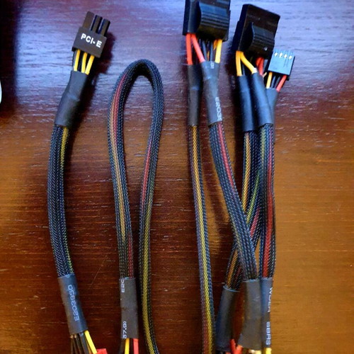 Computer cables pack new