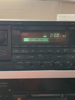 Onkyo TA-RW50 double cassette tape deck for parts