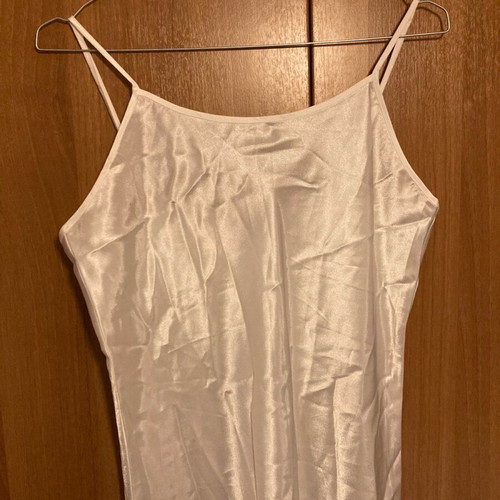 White satin nightdress like new, size M