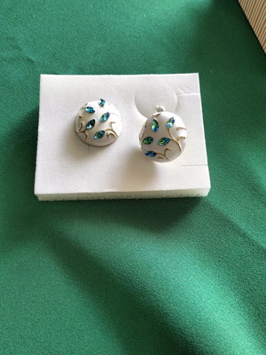 Stud earrings new with white, blue and mint leaves