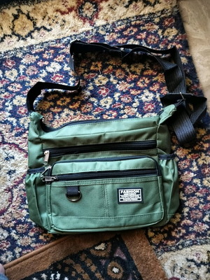 Multipurpose shoulder bag durable, khaki color