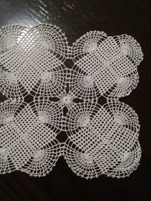 Σετ σεμέν με βελονάκι λευκού χρώματος καινούργιο 75x30 & 2 πετσετάκια 20x20