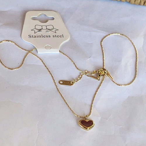 Steel Necklace New, red and gold colors