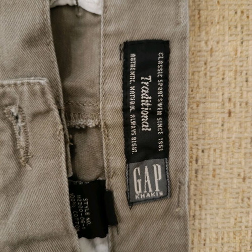 Fabric men's pants GAP used, khaki color, size M