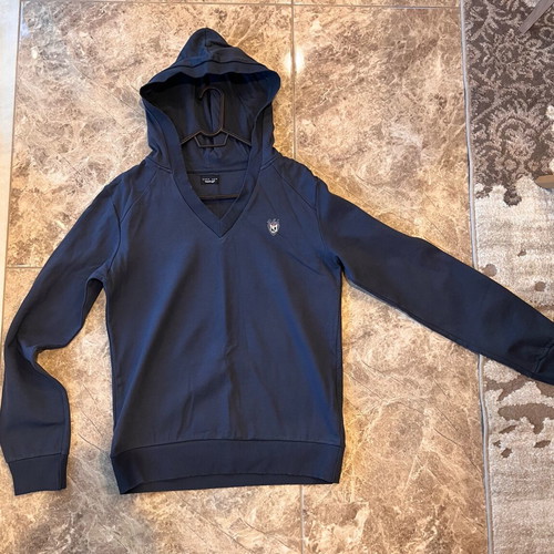 Zara Man Hoodie with V-neck and embroidered emblem XL like new