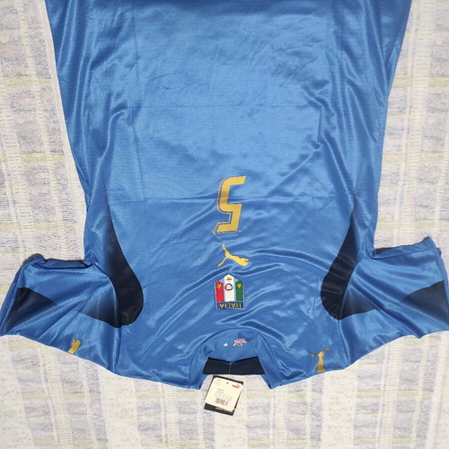 Italy National Team Retro Jersey 2006 Fabio Cannavaro 5 Puma like new