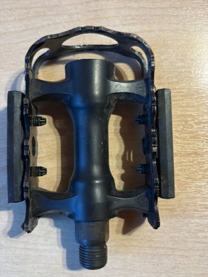 Bicycle Pedal metal, like new, single piece