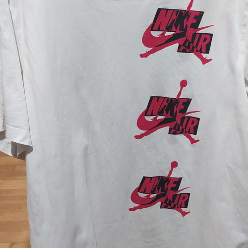T-shirt Jordan Nike XL limited edition, like new, white