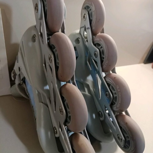 Nils Extreme size 35-38 like new girls' roller skates