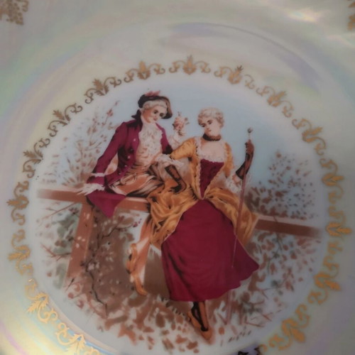 Decorative plate like new