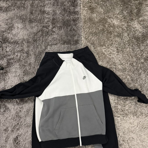 Nike set tracksuit black and grey used, size XL