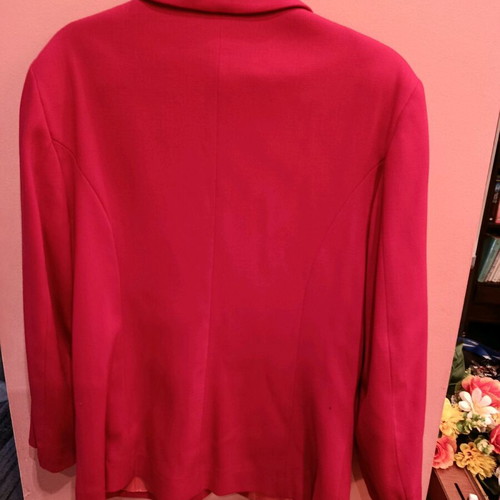 Red jacket no 1 like new, size M