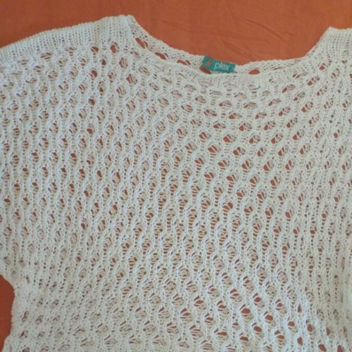 Blouse like new, white, size M