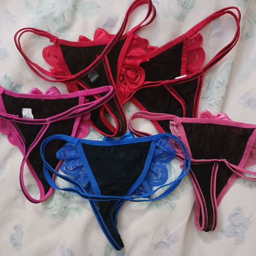 Women's string panties new, size M, 5 pieces, assorted colors