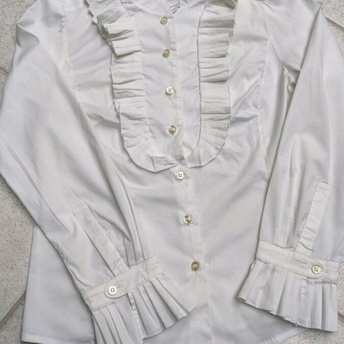 Lola shirt with pleated ruffles like new, white, size M