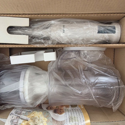 Philips HR 1384 Hand Blender new