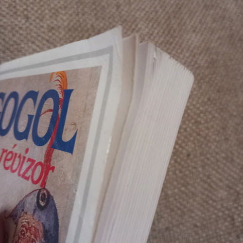 Le Révizor used French book by Gogol