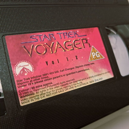 Star Trek Voyager Charting The New Frontier 1.2 VHS used without subtitles