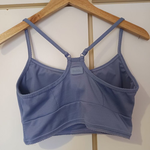 BodyTalk sports set blueberry medium like new