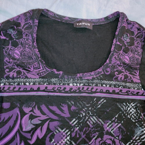 Whimsigoth long sleeve top Taifun like new, black and purple