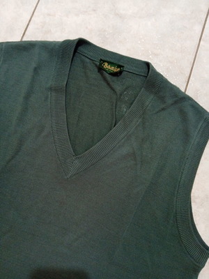 Kazaka vest size L used with front stitching