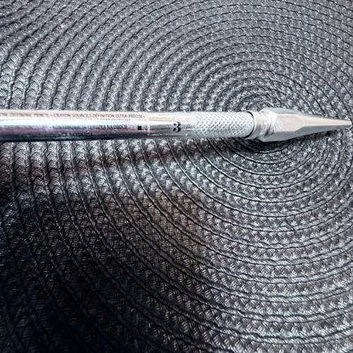 Benefit eyebrow pencil 03