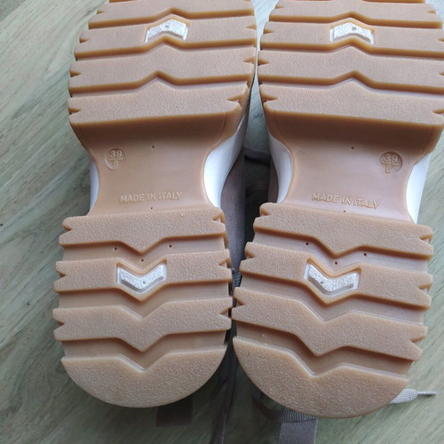 Urban Outfitters women's beige shoes new, size 39