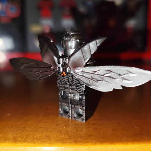 Parademon Black minifigure like new with accessories
