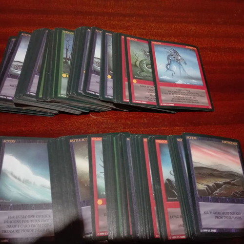 Wyvern collectible card game used, 3 starter decks, 562 cards