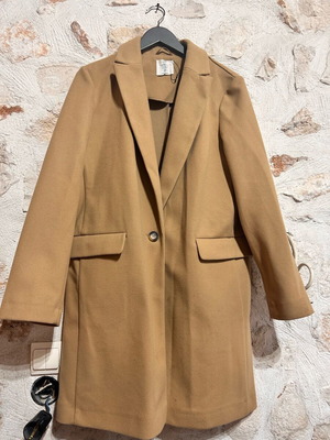 Primark Overcoat size M brown like new