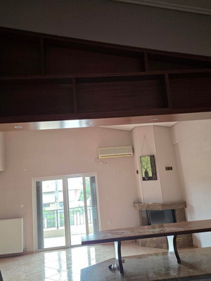 Kitchen furniture and wardrobes used with cabinet mechanisms