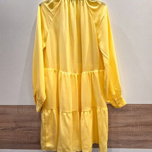 Vila summer dress size M like new, yellow