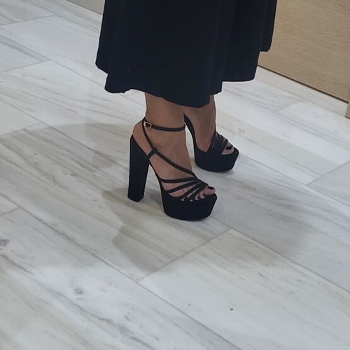 Sante black platform high heels like new