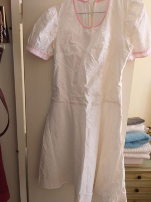Vintage 70s dress like new, cotton with pink details