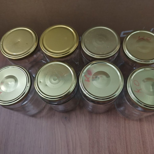 Glass jars set of 8 with metal lids like new
