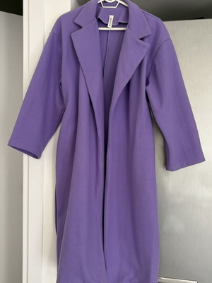 Italian purple coat with belt, long warm