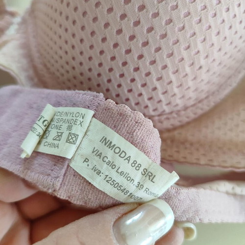 Donnas vintage underwear size 34/75B like new, soft pink