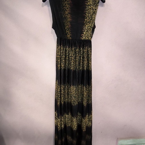 Maxi dress with leopard and abstract print like new