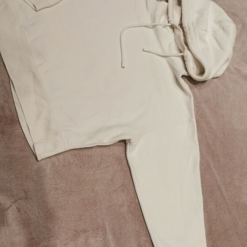 Zara women's white sweatshirt size M used