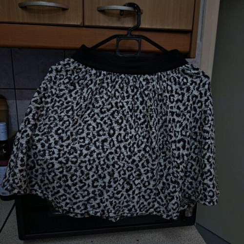 Leopard short skirt new, black and white, size S