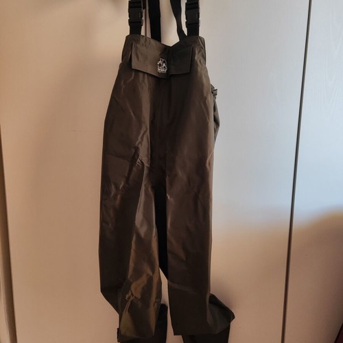 Behr Fisherman Waders New With Boots