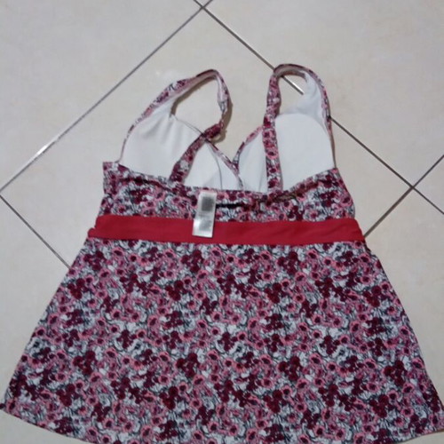 Swimwear top Esmara new, size 50