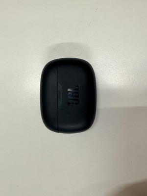JBL Wireless Bluetooth Headphones like new