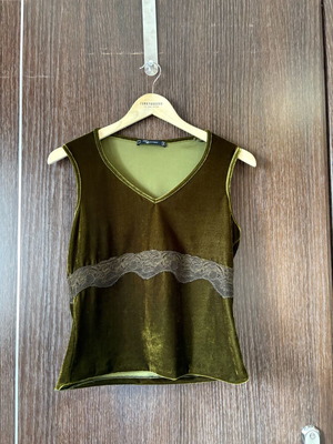 Raxevsky Sleeveless Shirt S like new, green